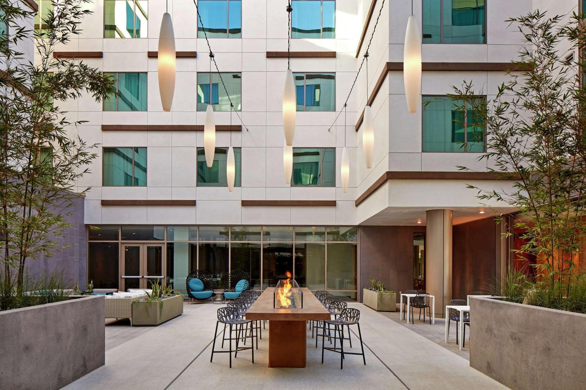 Hotel Hilton Garden Downtown/bayside, Ca