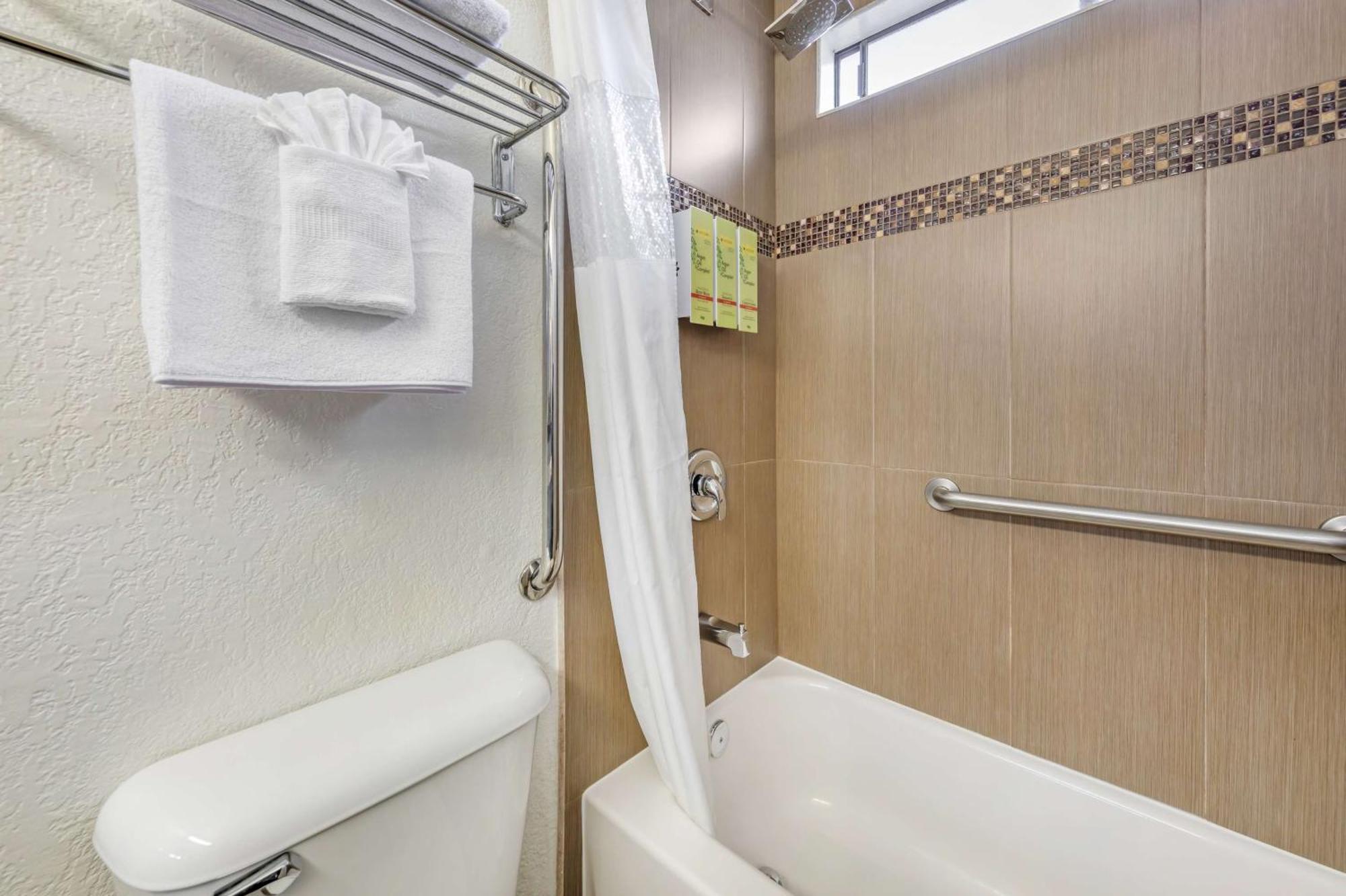 Hotel Western Americana