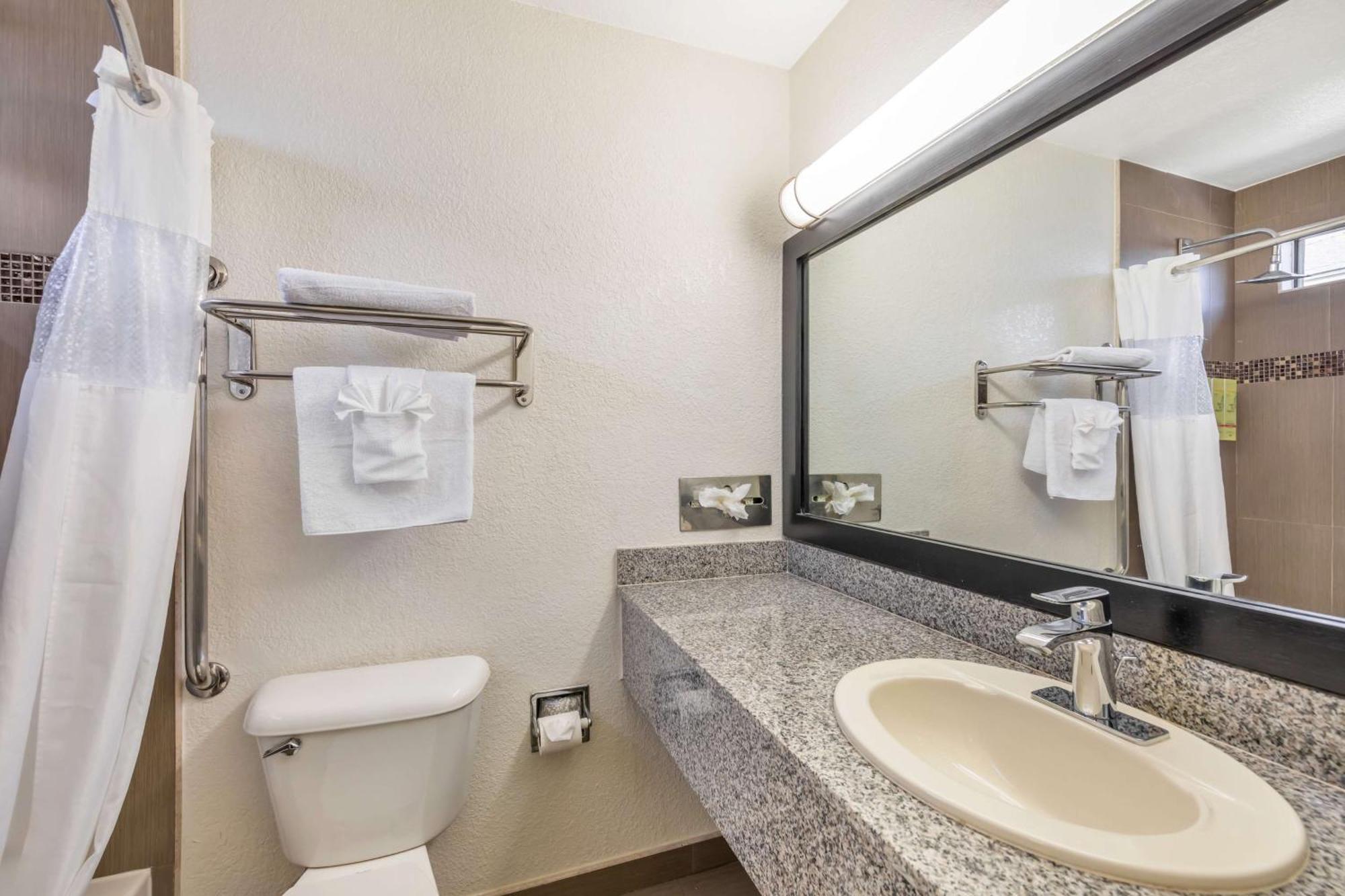 Western Americana 3* San Diego