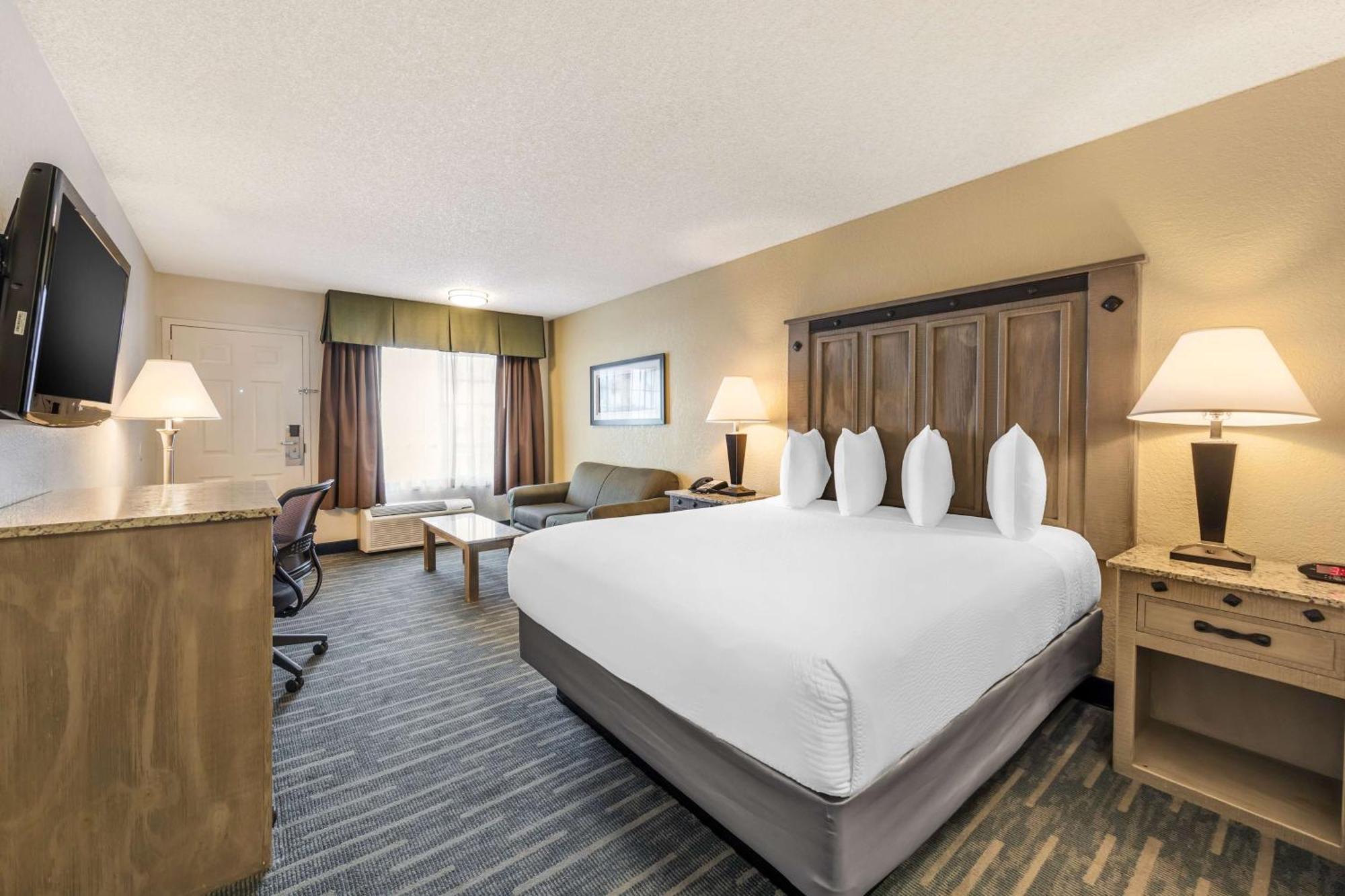 Western Americana Hotel San Diego