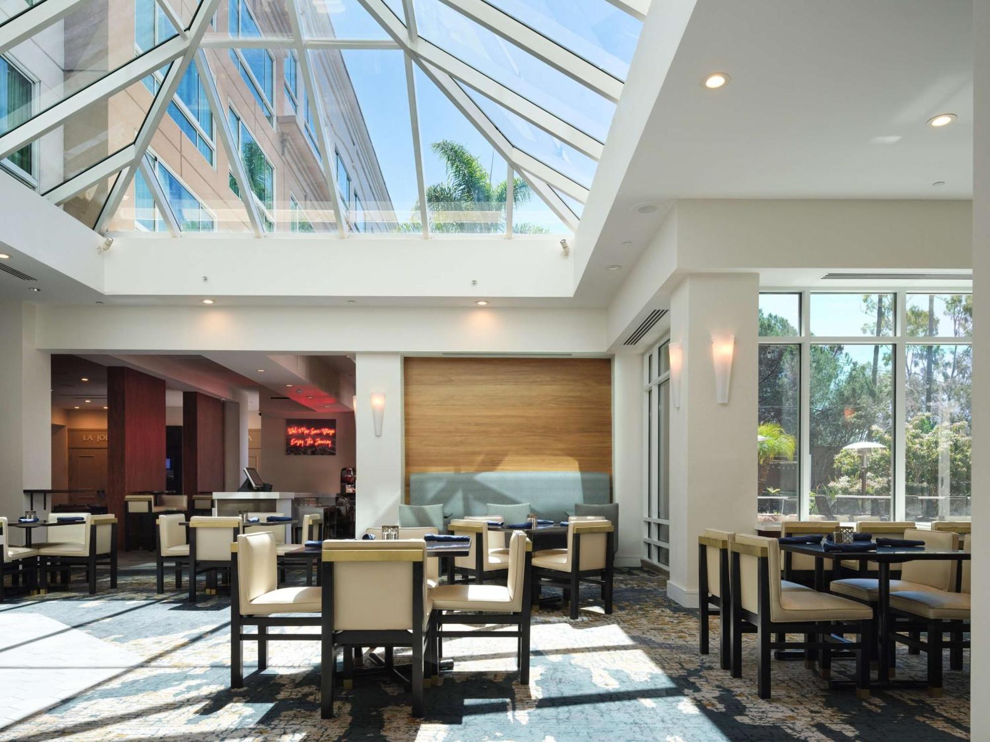 Doubletree By Hilton Del Mar 3*