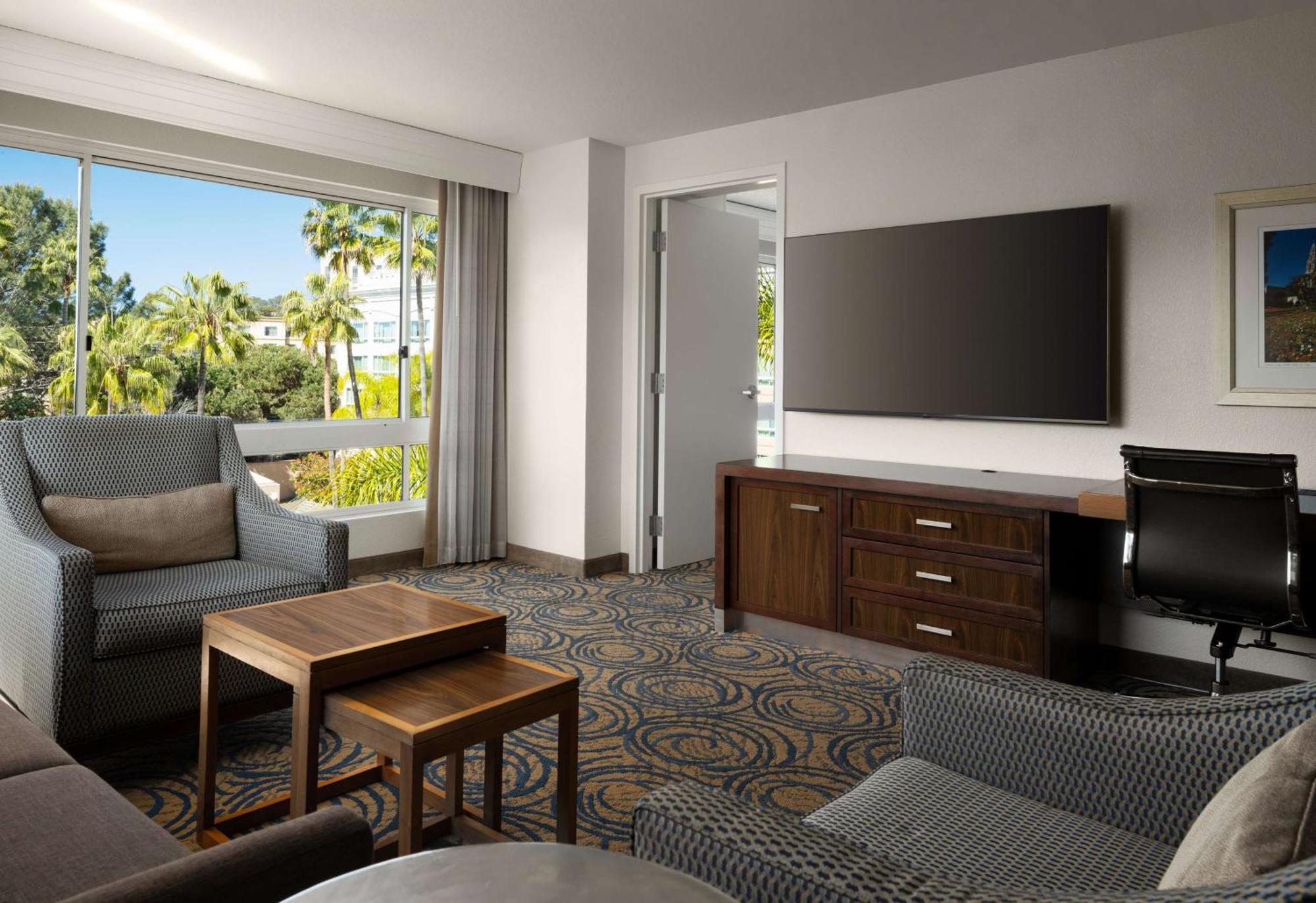 Hotel Doubletree By Hilton Del Mar