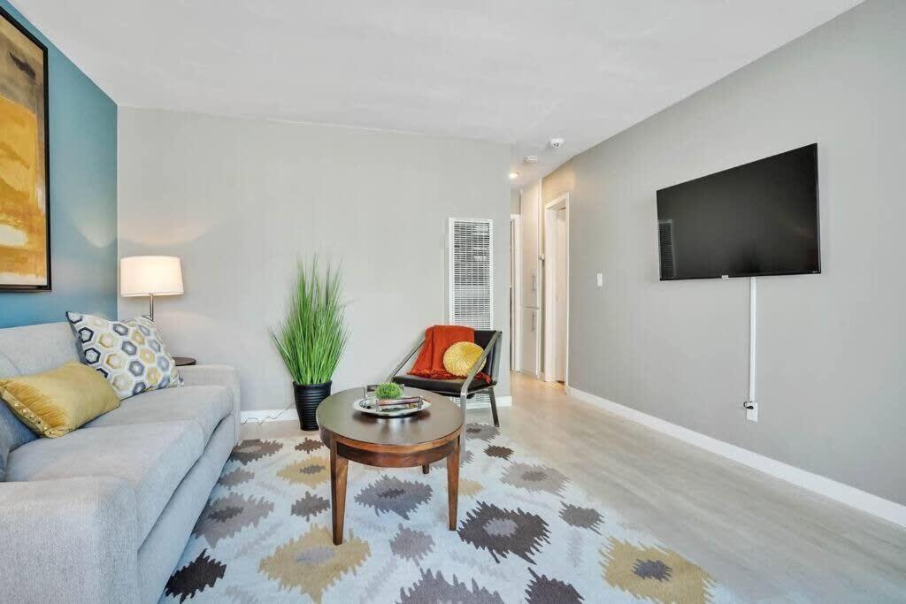 Northpark-businesstraveler-pets-2bed-w D-kitchen *