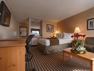 Western Americana 3*
