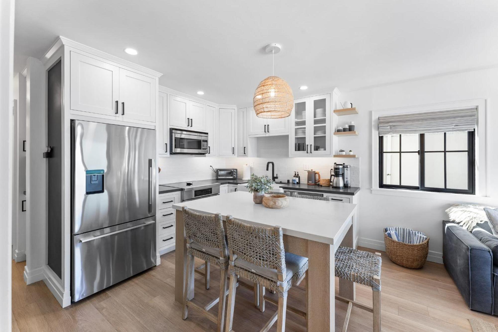 Luxury S Oceanfront Unit With Rooftop & Hot Tub - Ac Holiday home San Diego