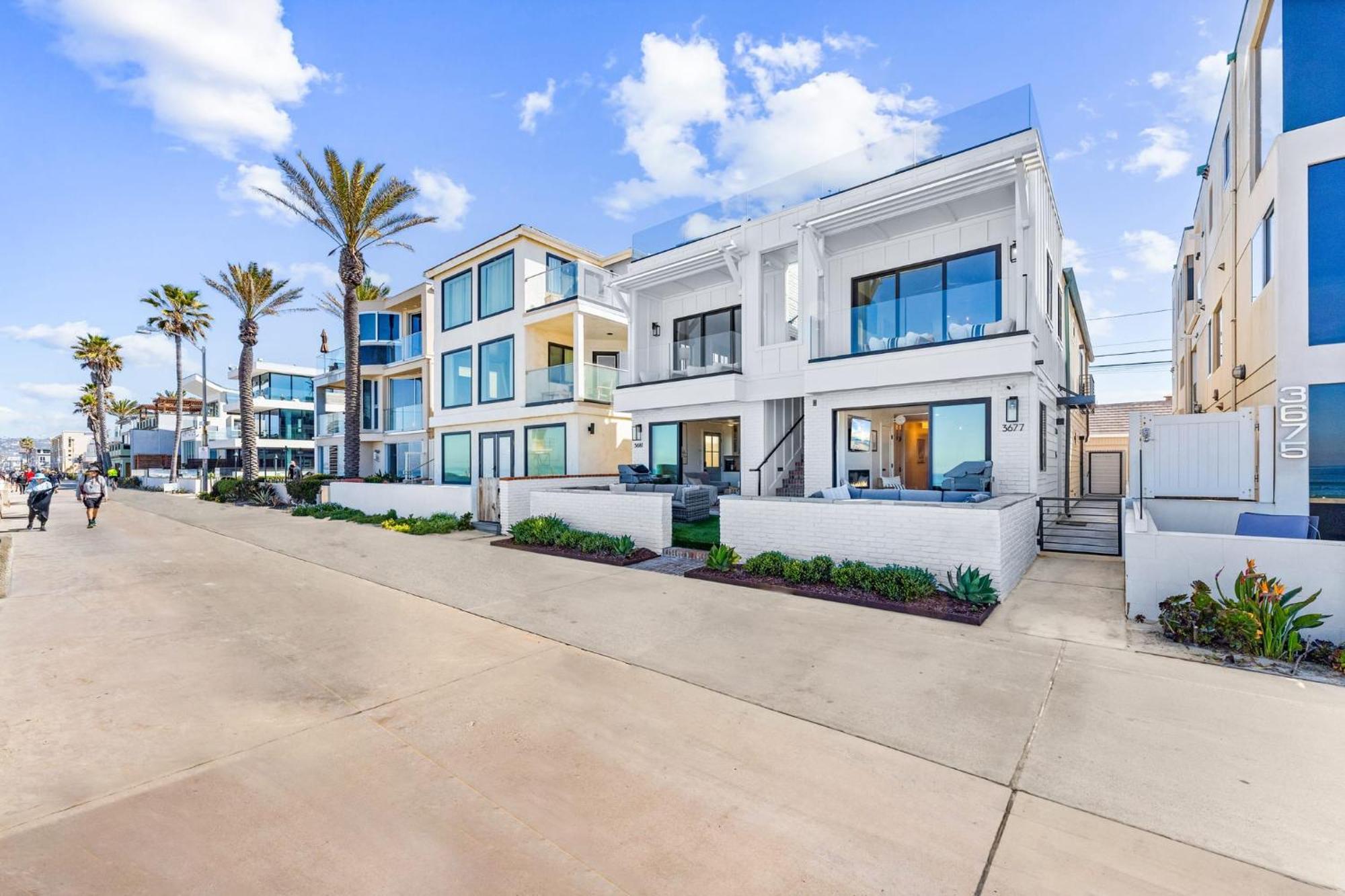 Luxury S Oceanfront Unit With Rooftop & Hot Tub - Ac *