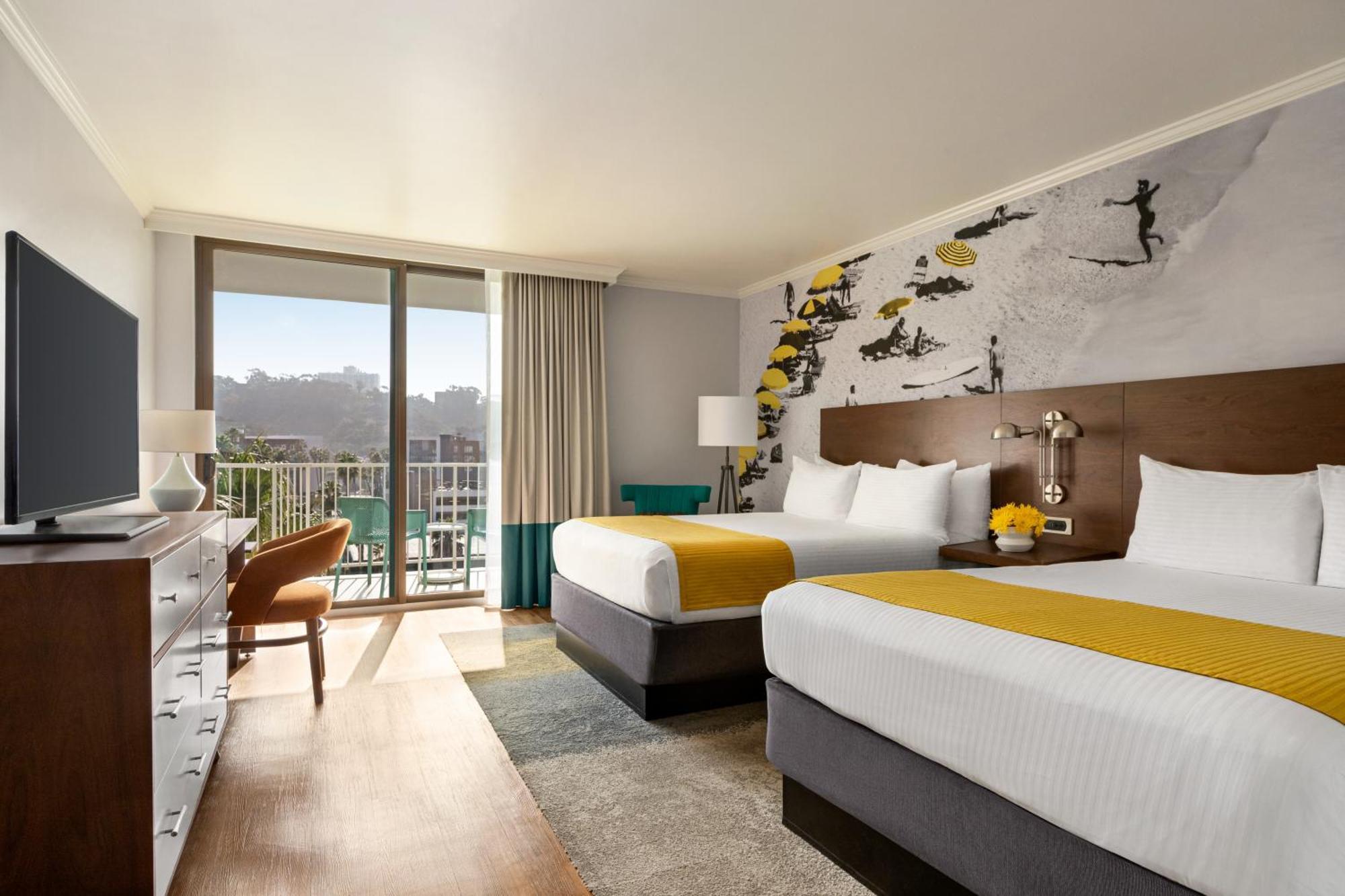 Town And Country 4*