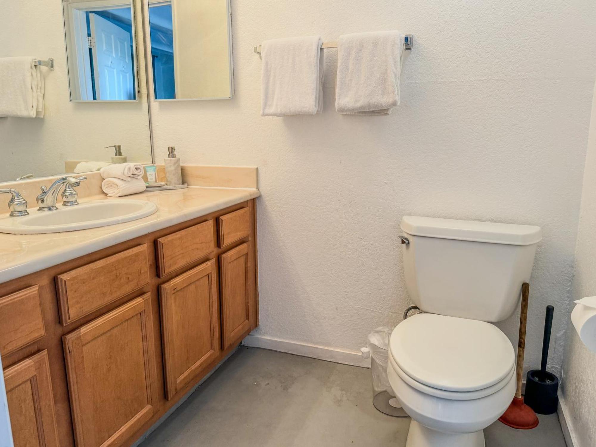 Beautiful Loft In Little Italy Sd With Parking Apartment San Diego