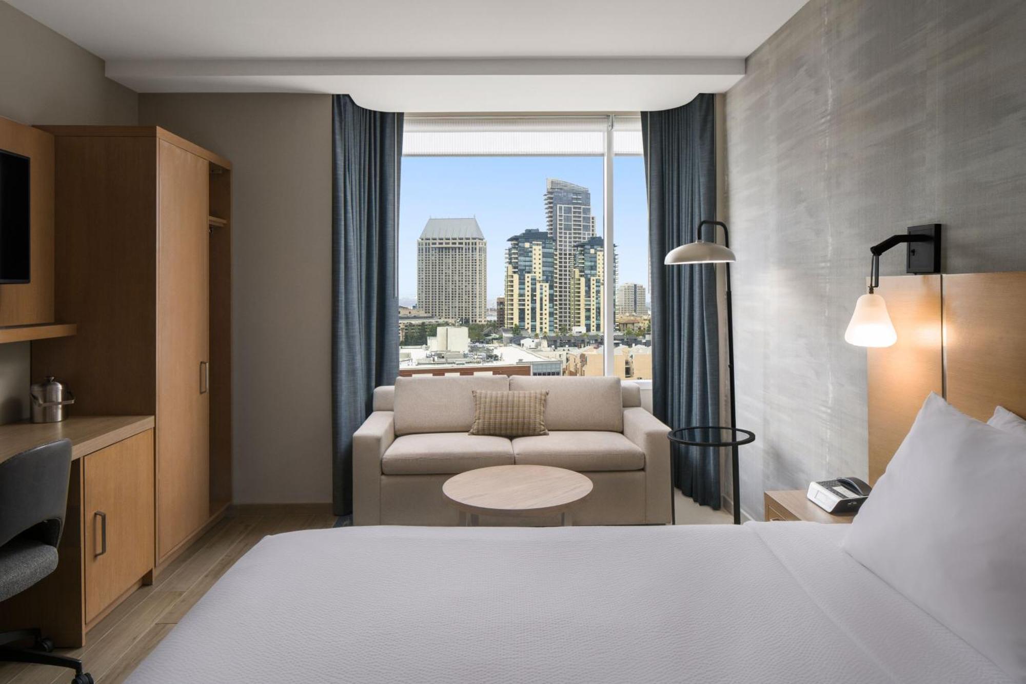 Courtyard By Marriott Gaslamp/convention Center San Diego