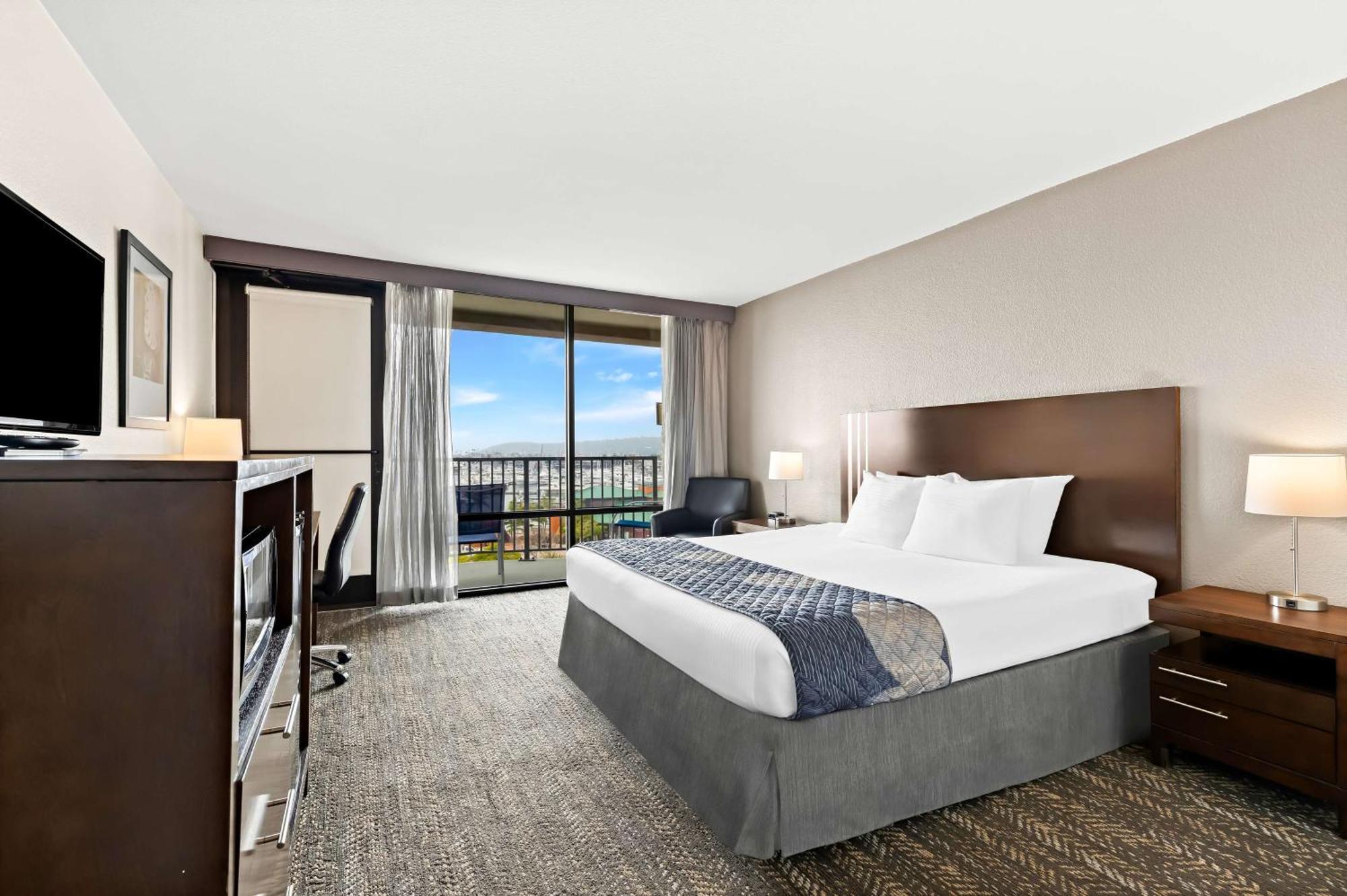 Western Yacht Harbor 3* San Diego