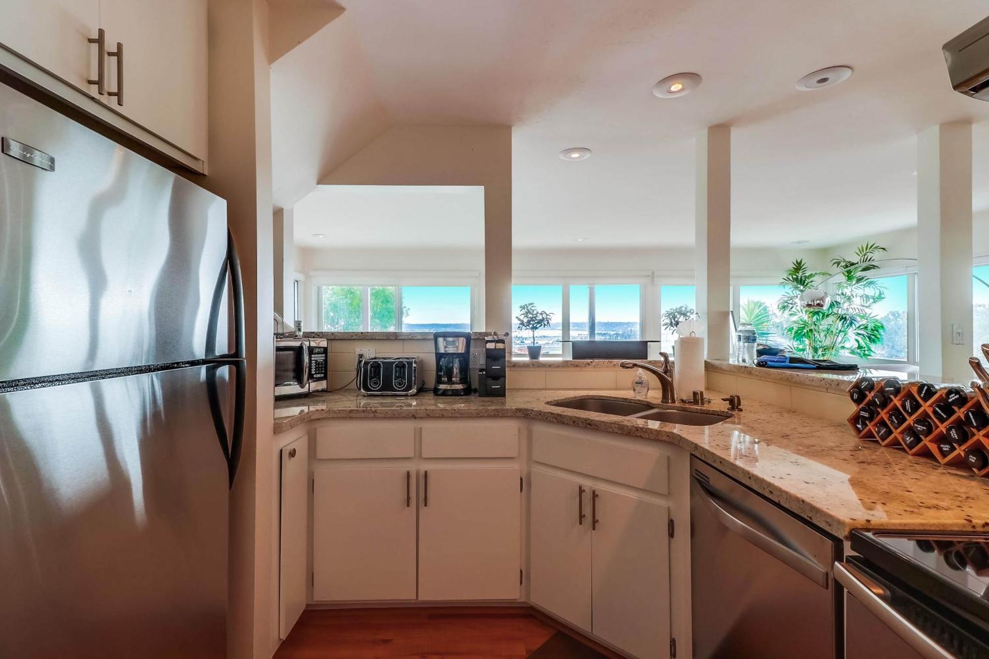 Amazing - Modern, Award-winning Bay View San Diego