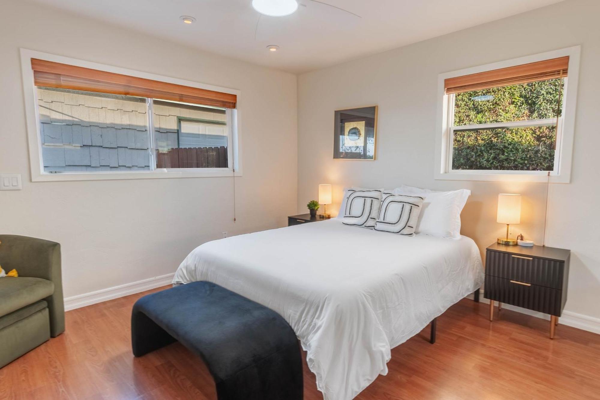 Family-friendly Bay Views, Game Room, Hot Tub! * San Diego