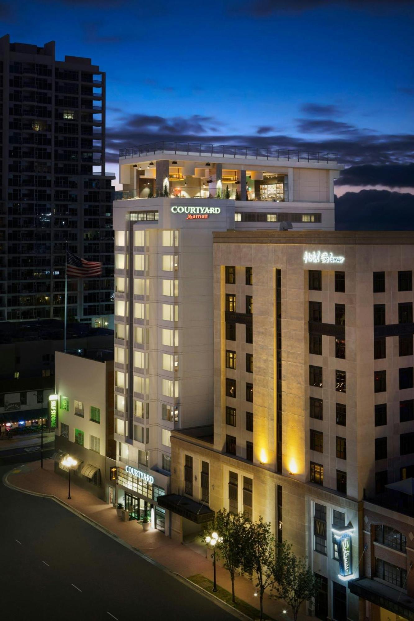 Courtyard By Marriott Gaslamp/convention Center San Diego