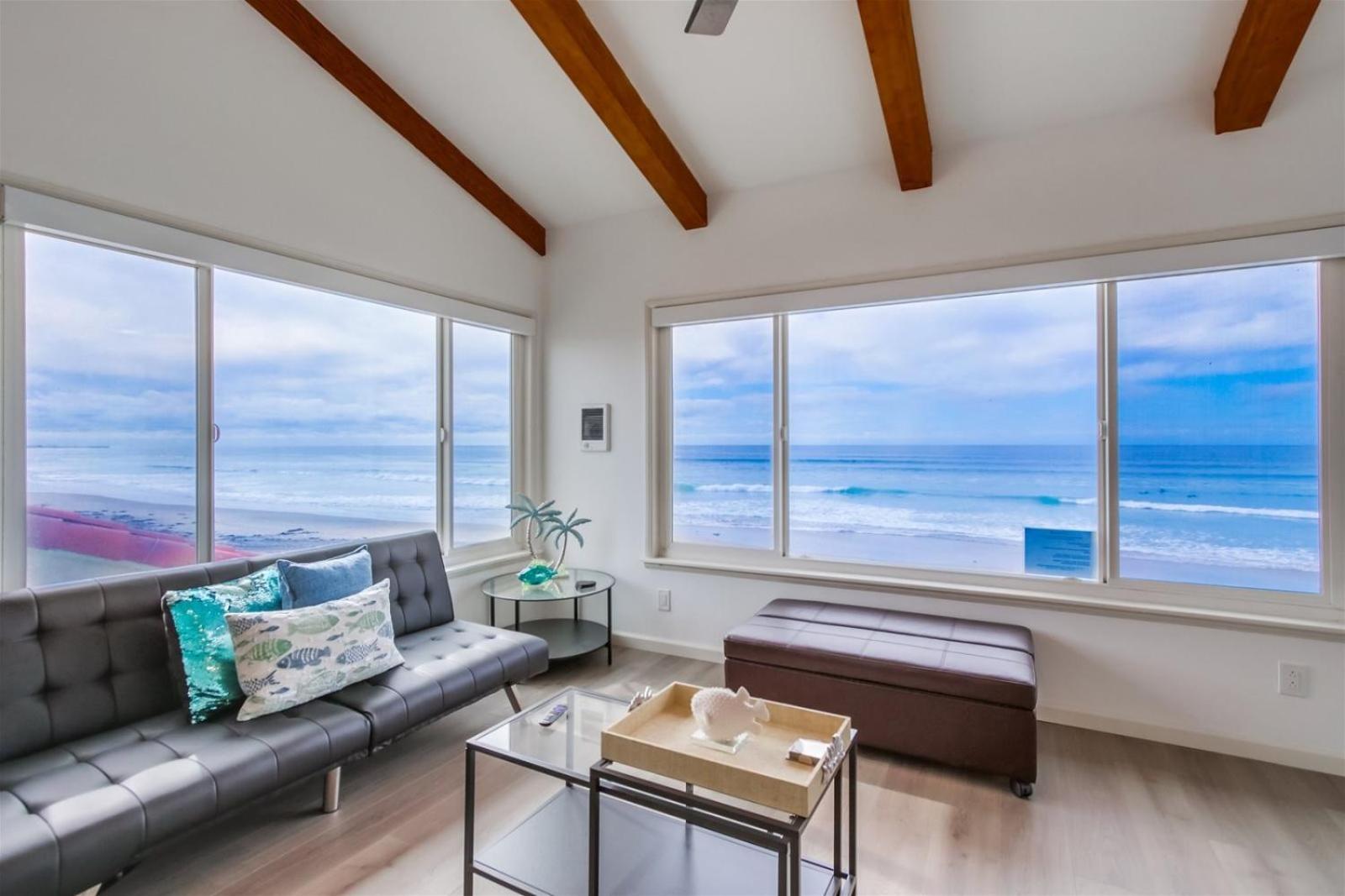 Mermaids Penthouse * San Diego