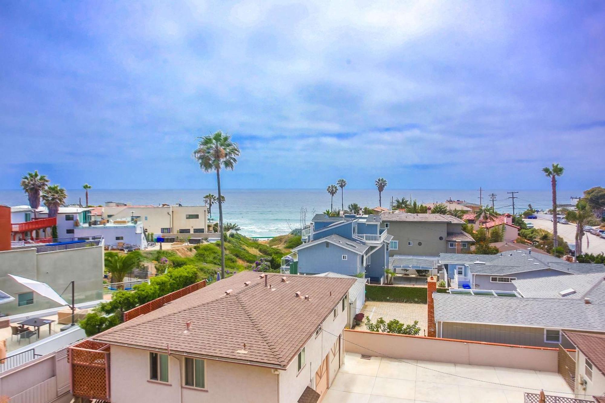 Holiday home Steps 2 Ocean & Surfing Ocean Views Rooftop Deck San Diego