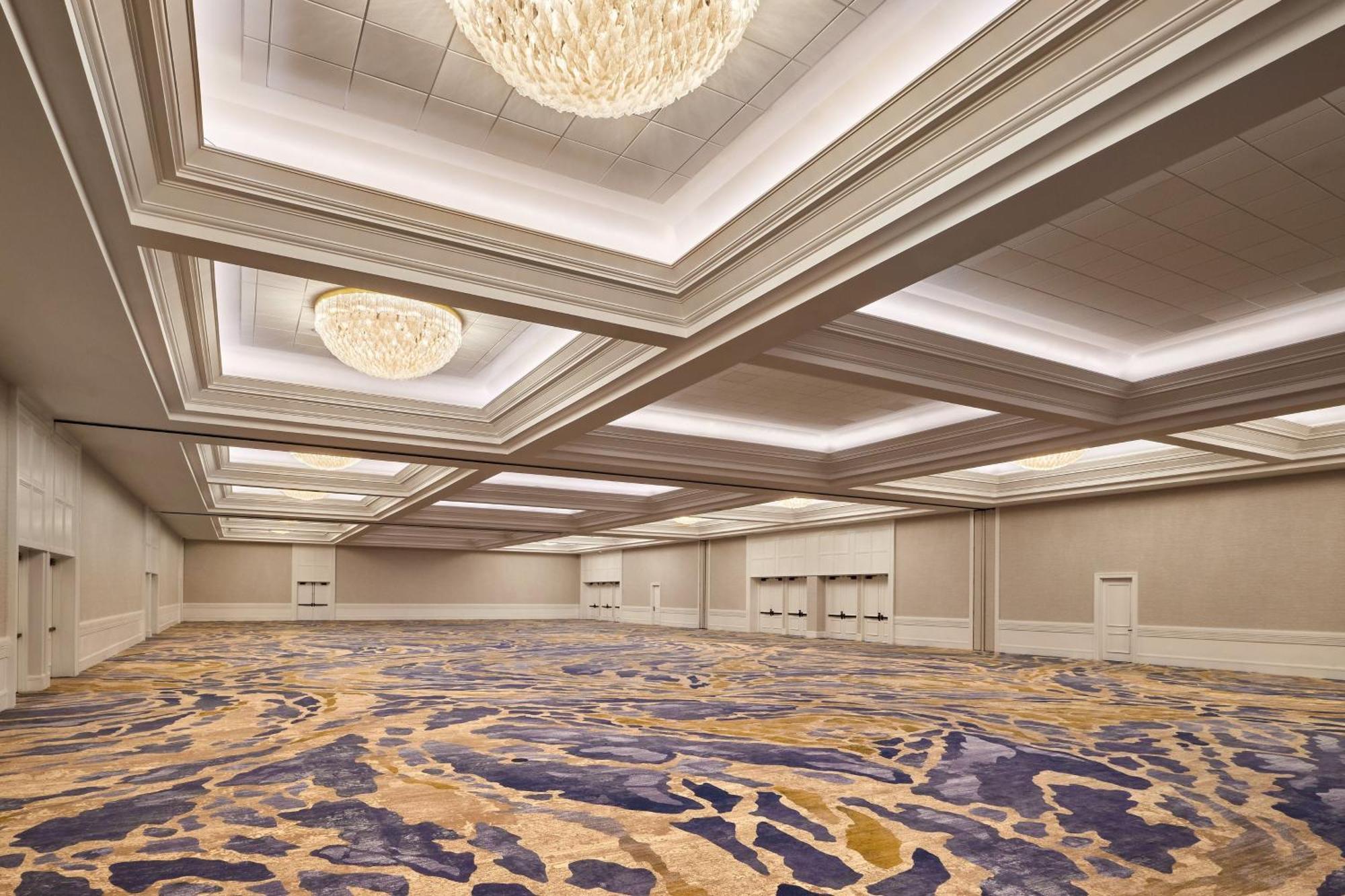 Sheraton Hotel 4*
