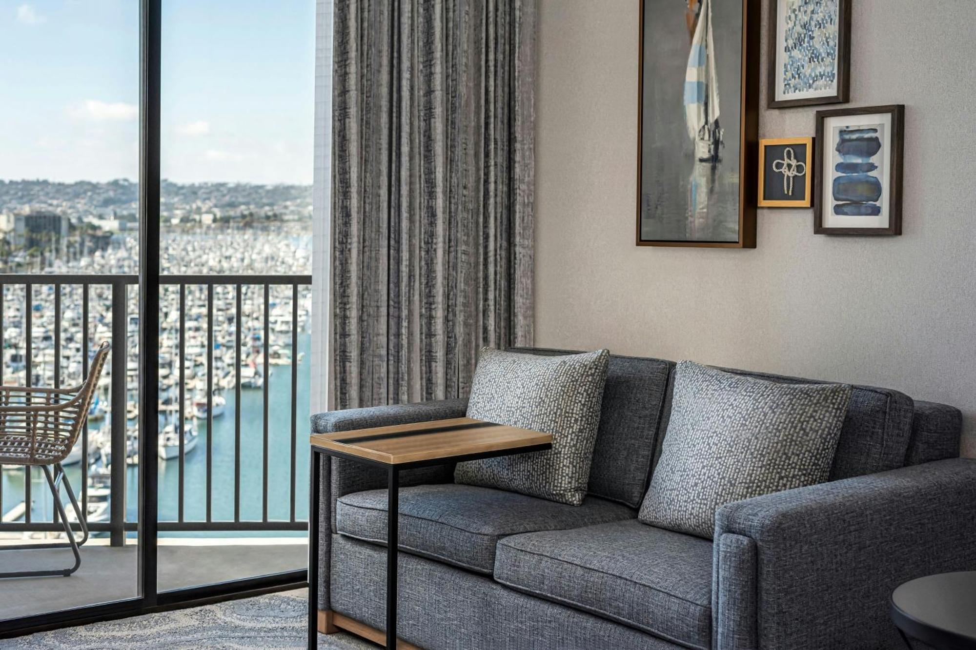 Sheraton 4*