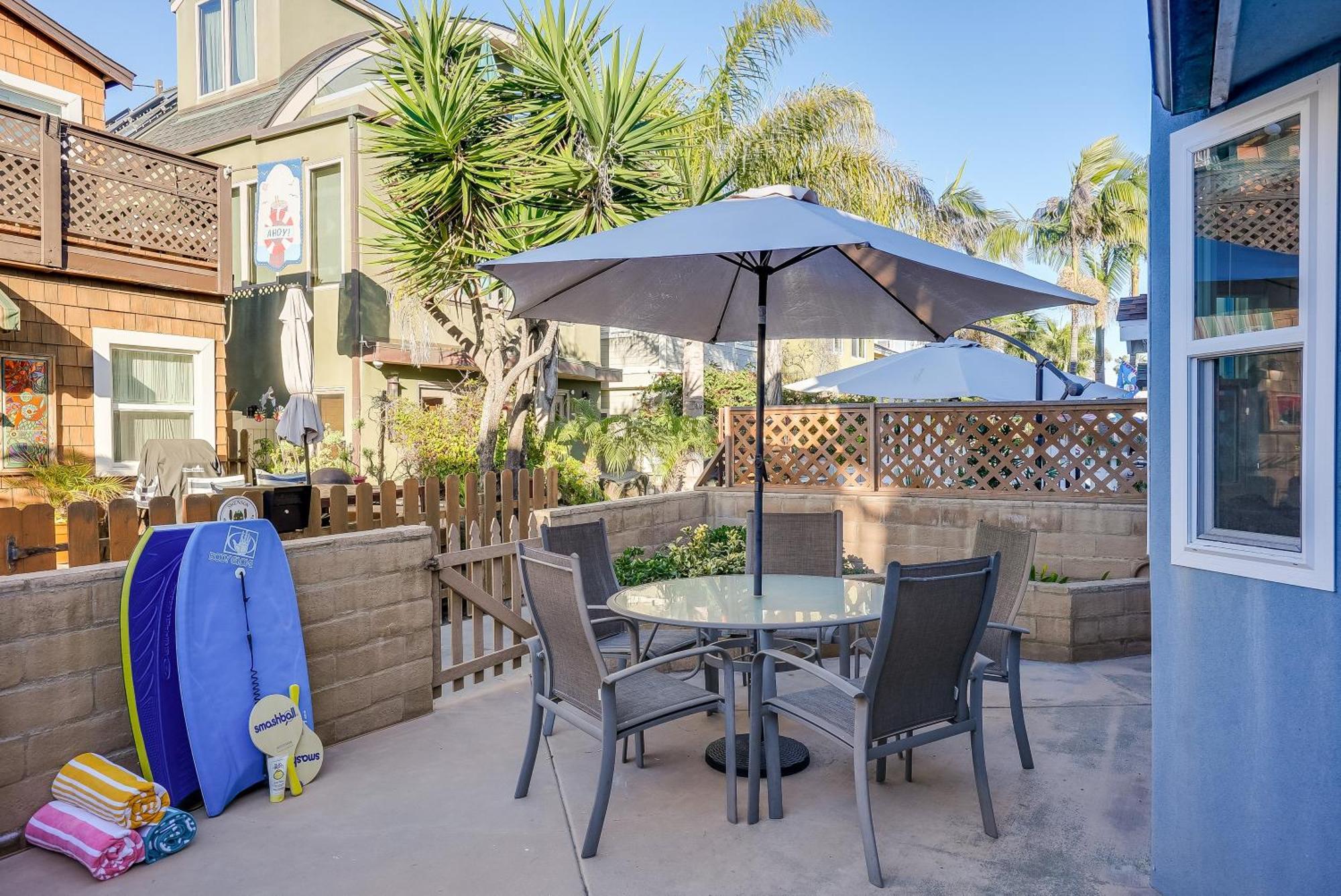 House Perfection Ocean View Ac Patio 5115