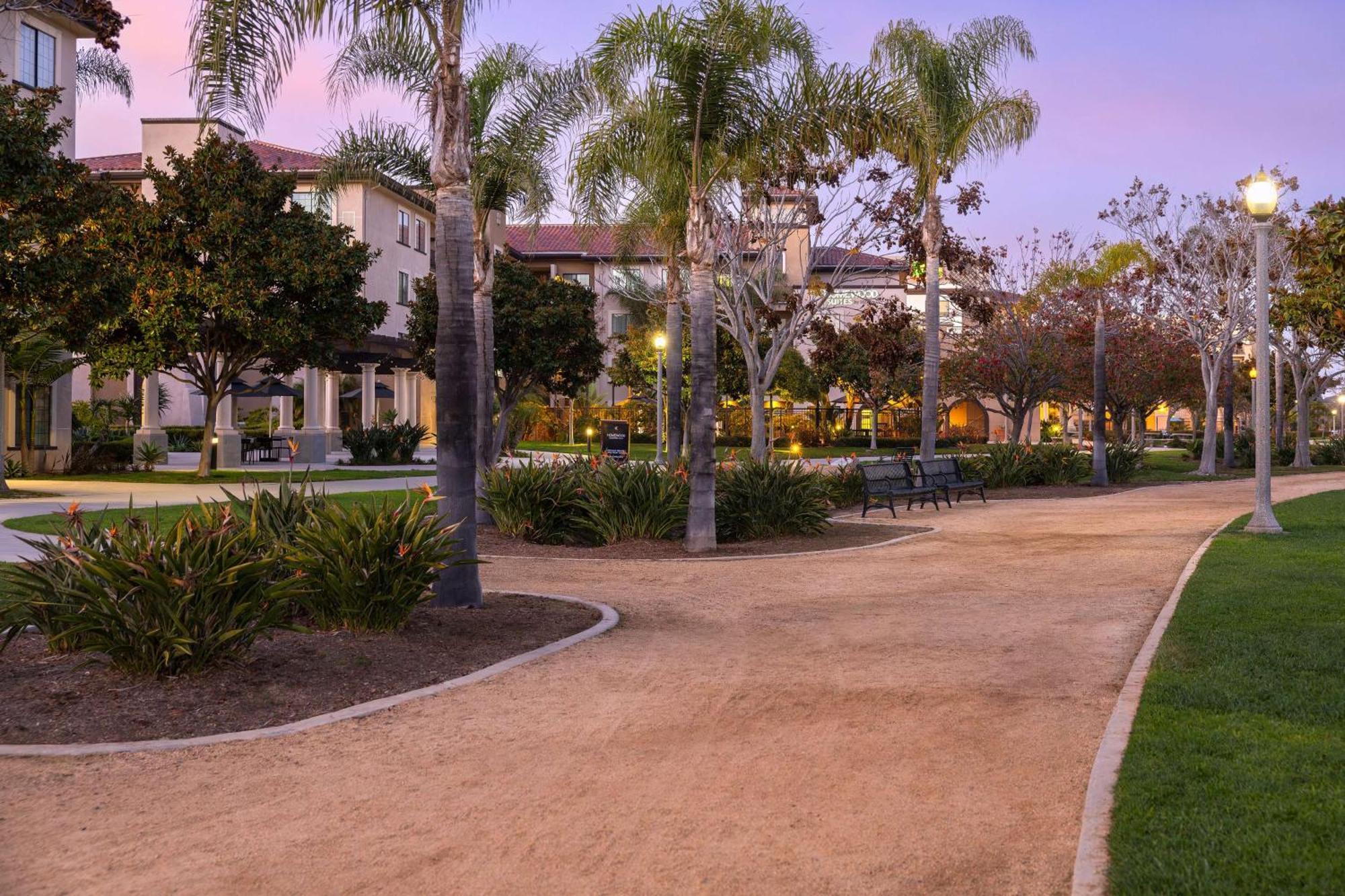 Homewood By Hilton Airport-liberty Station 3*
