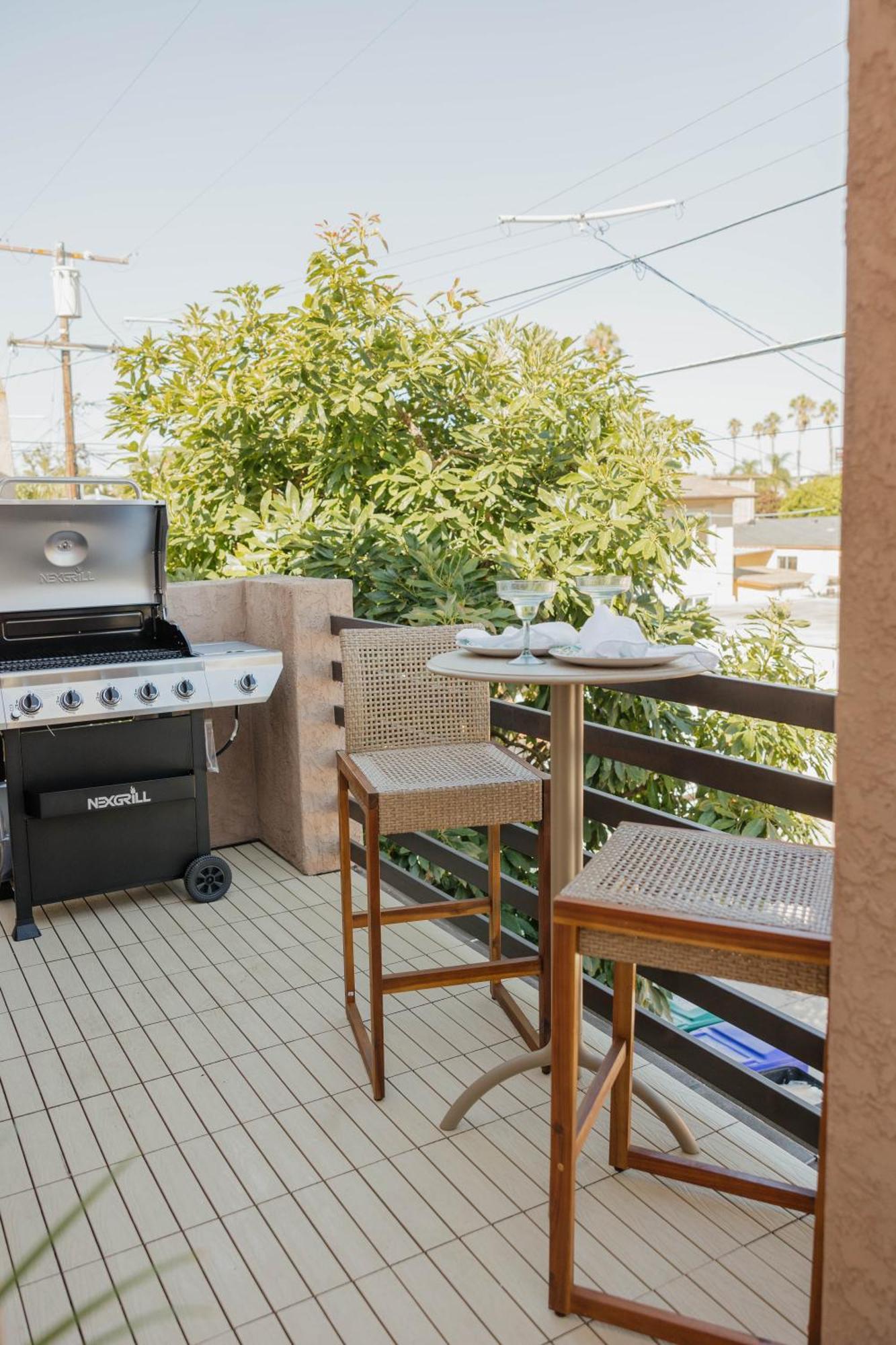 Pb Summer Escape Balcony & Gear Parking