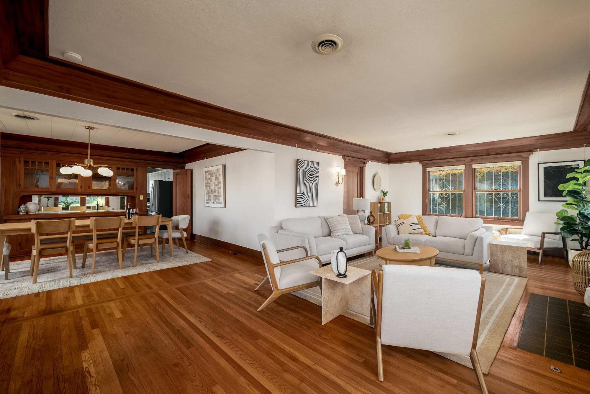 Falcon Street Retreat - Your Cozy Getaway