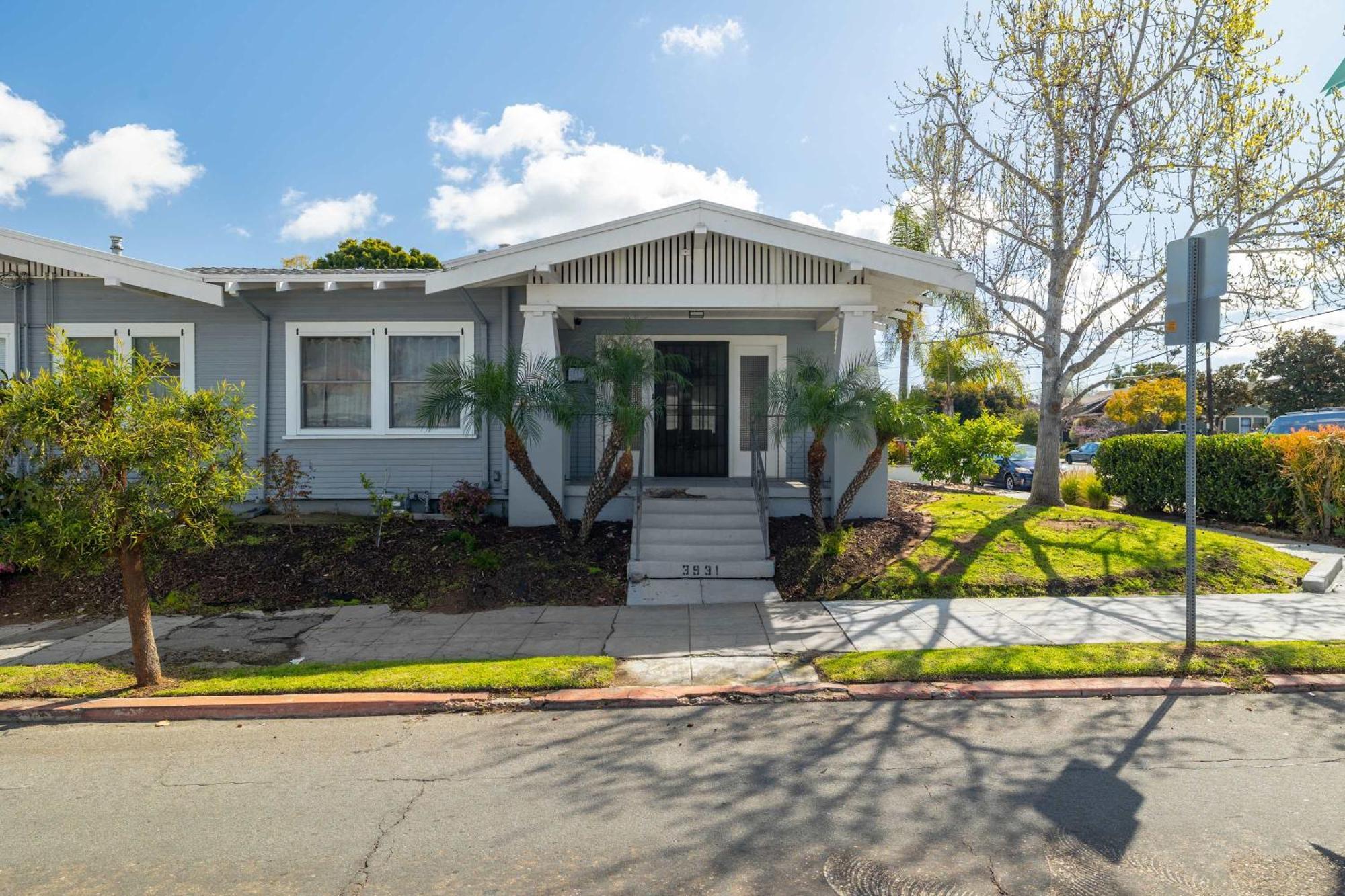 Falcon Street Retreat - Your Cozy Getaway