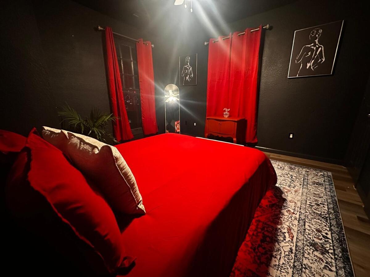 Cozy Queen Walk To Downtown & Balboa Park *