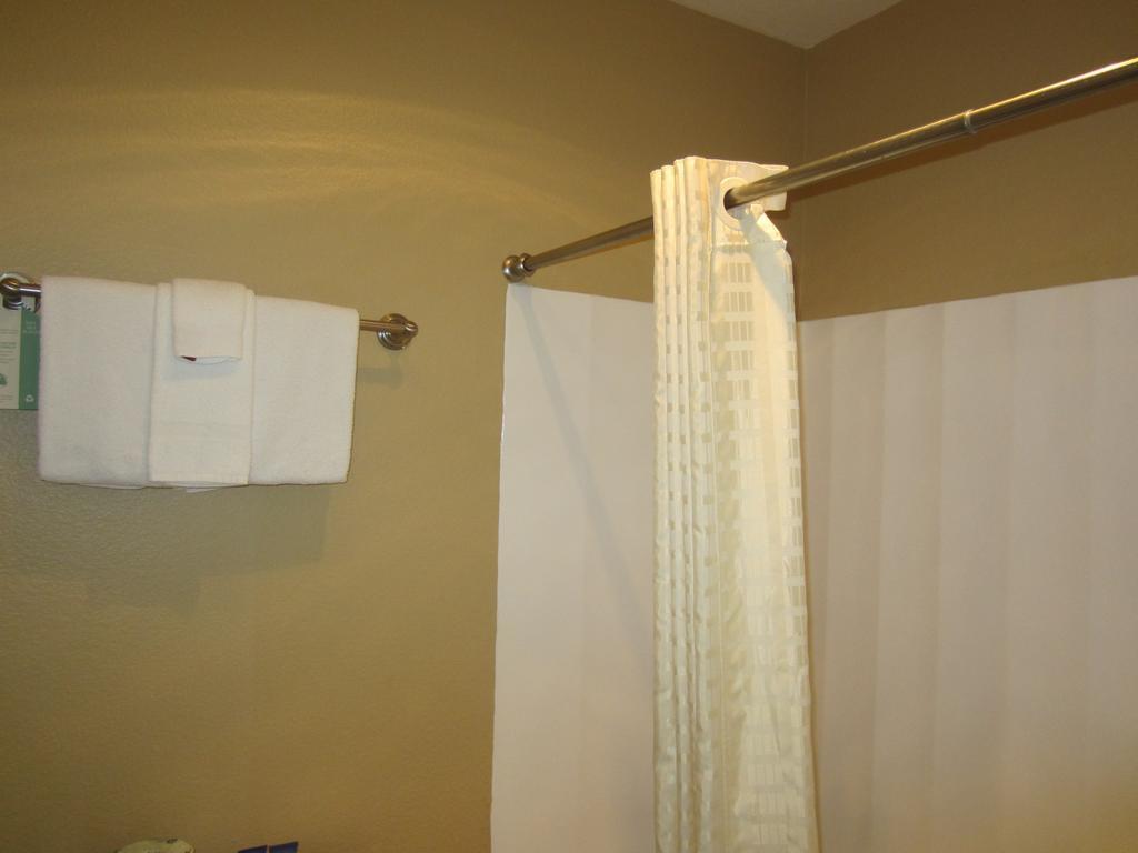 Hotel Quality Downtown North 2*