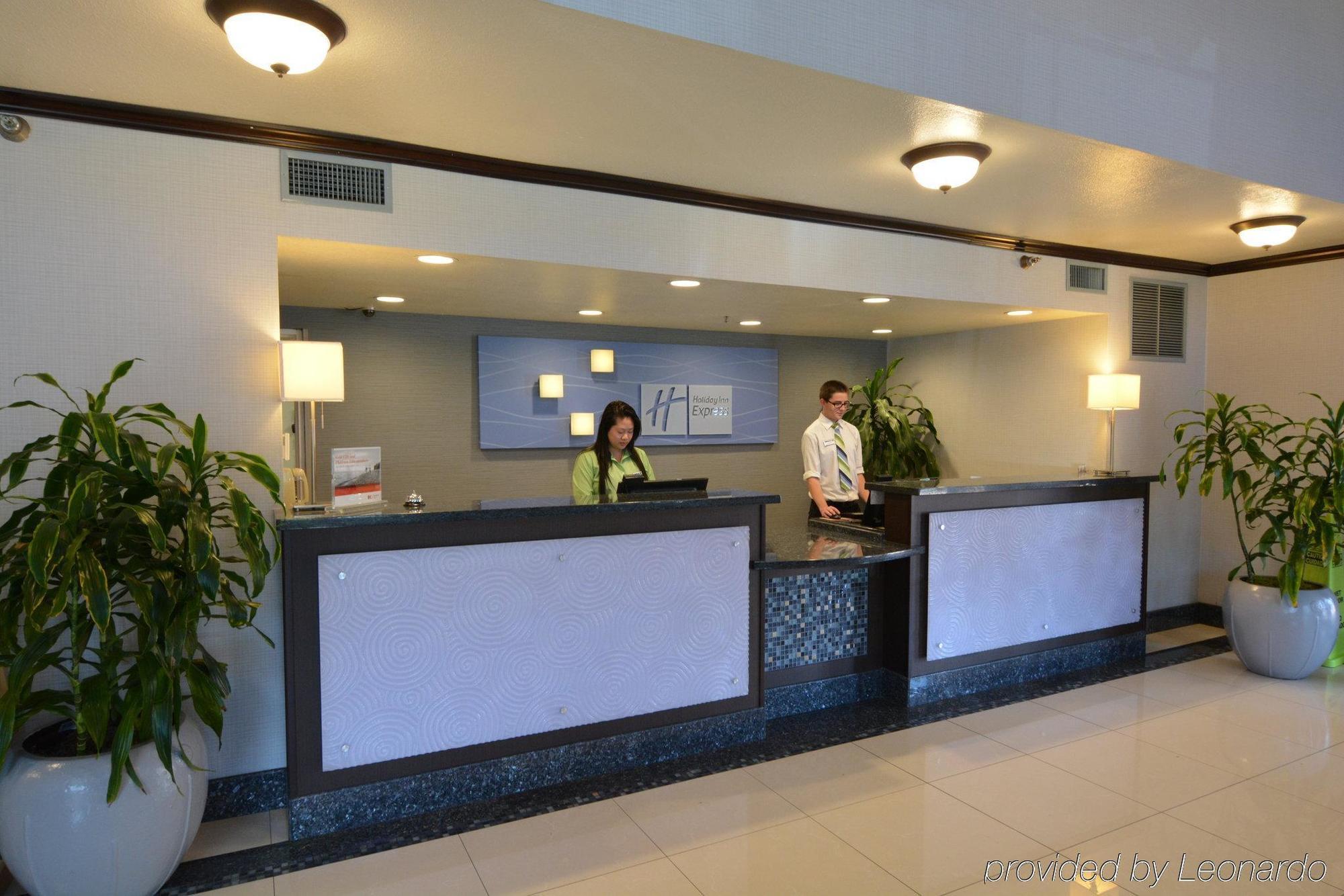 Express - Sea World Area By Ihg Hotel