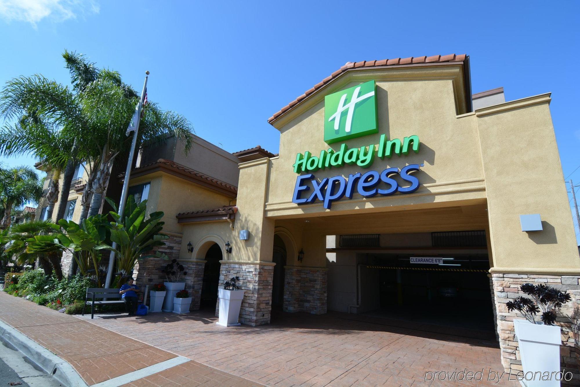Hotel Express - Sea World Area By Ihg 2*