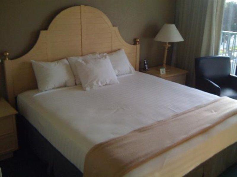 Hotel Western Yacht Harbor 3*