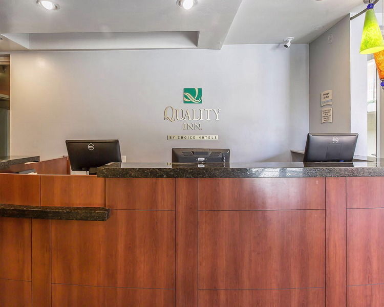 Hotel Quality Downtown North 2*