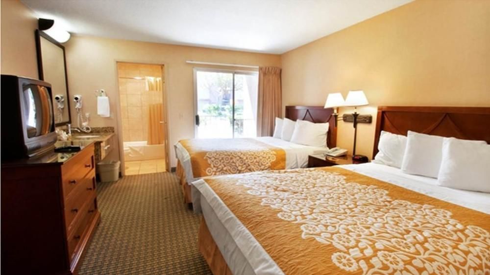 Hotel Presidio 2*
