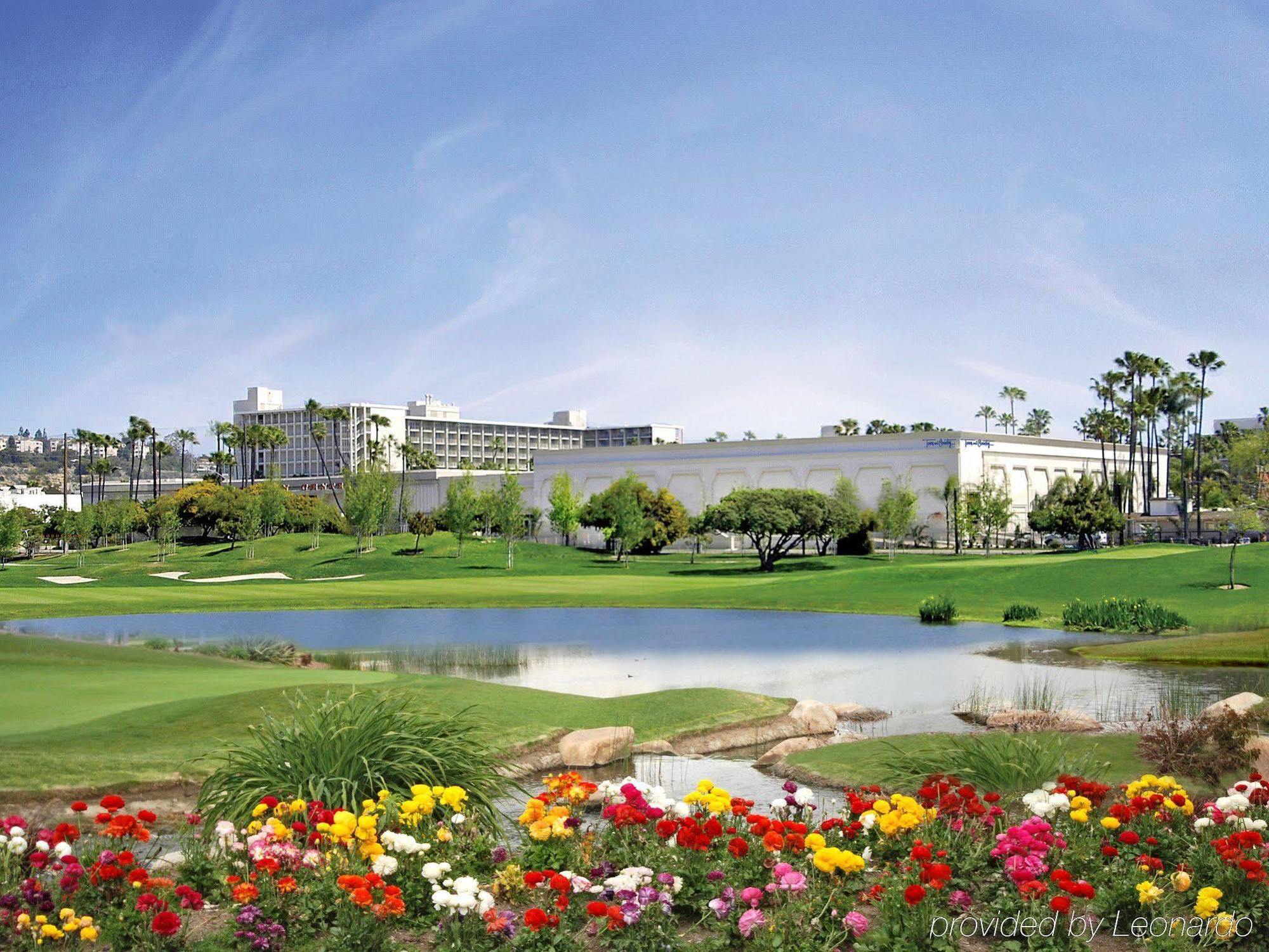 Town And Country 4*