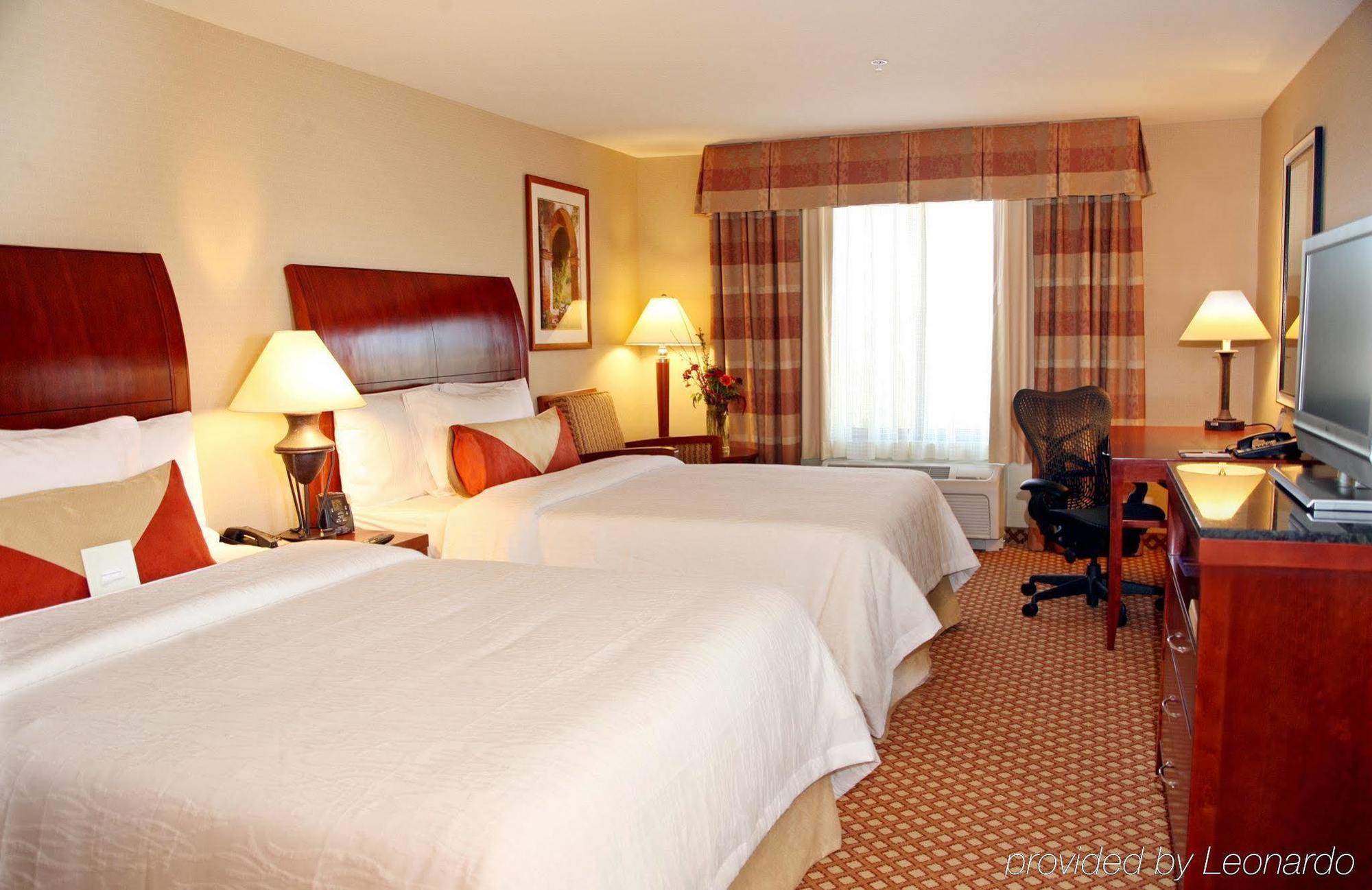Hilton Garden Del Mar 3*