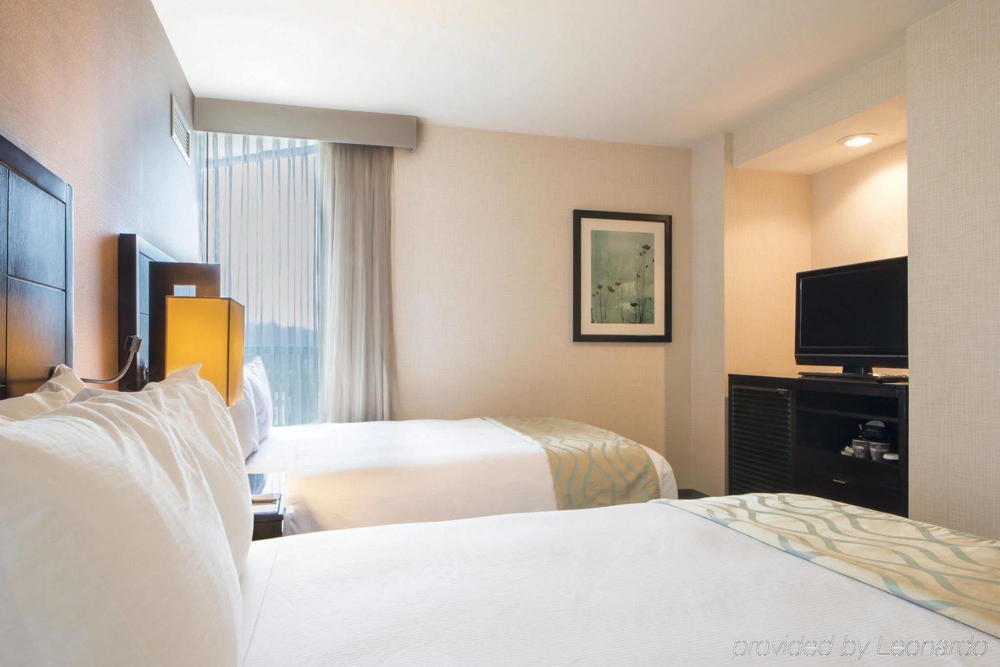 Hotel Doubletree By Hilton Circle