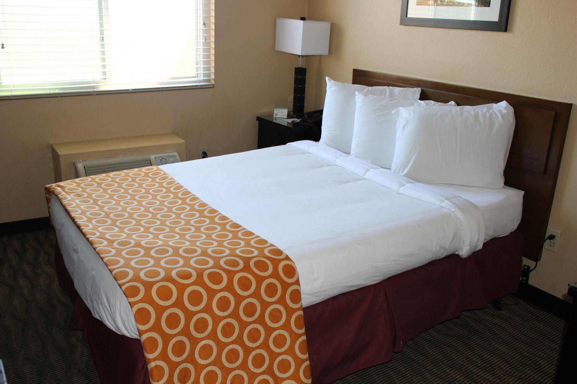 Quality Downtown North Hotel San Diego