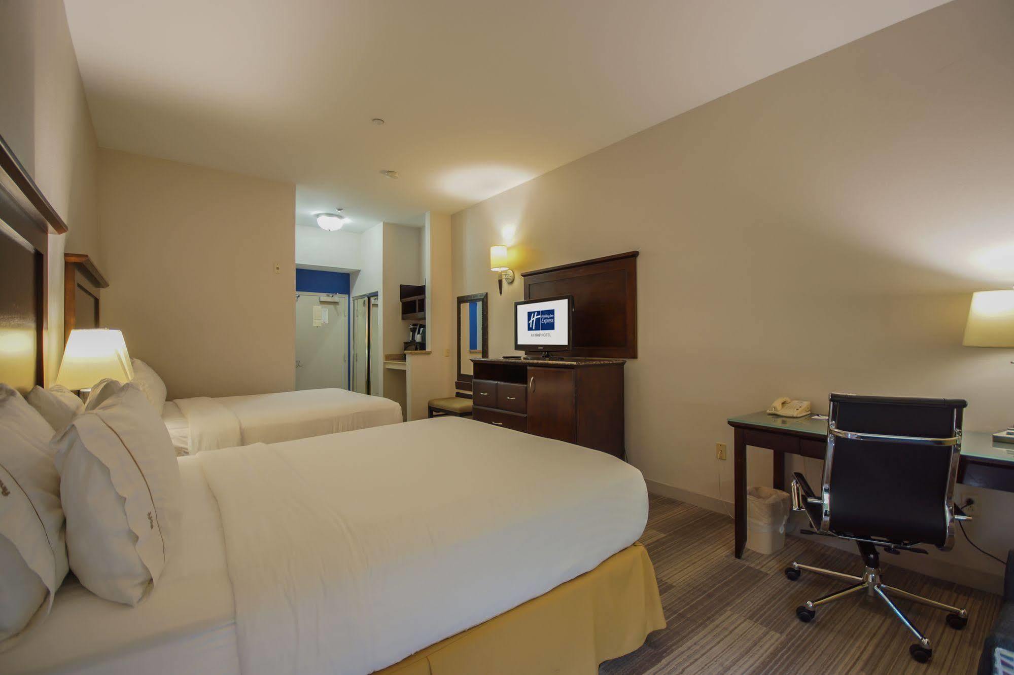 Express Mira Mesa By Ihg Hotel