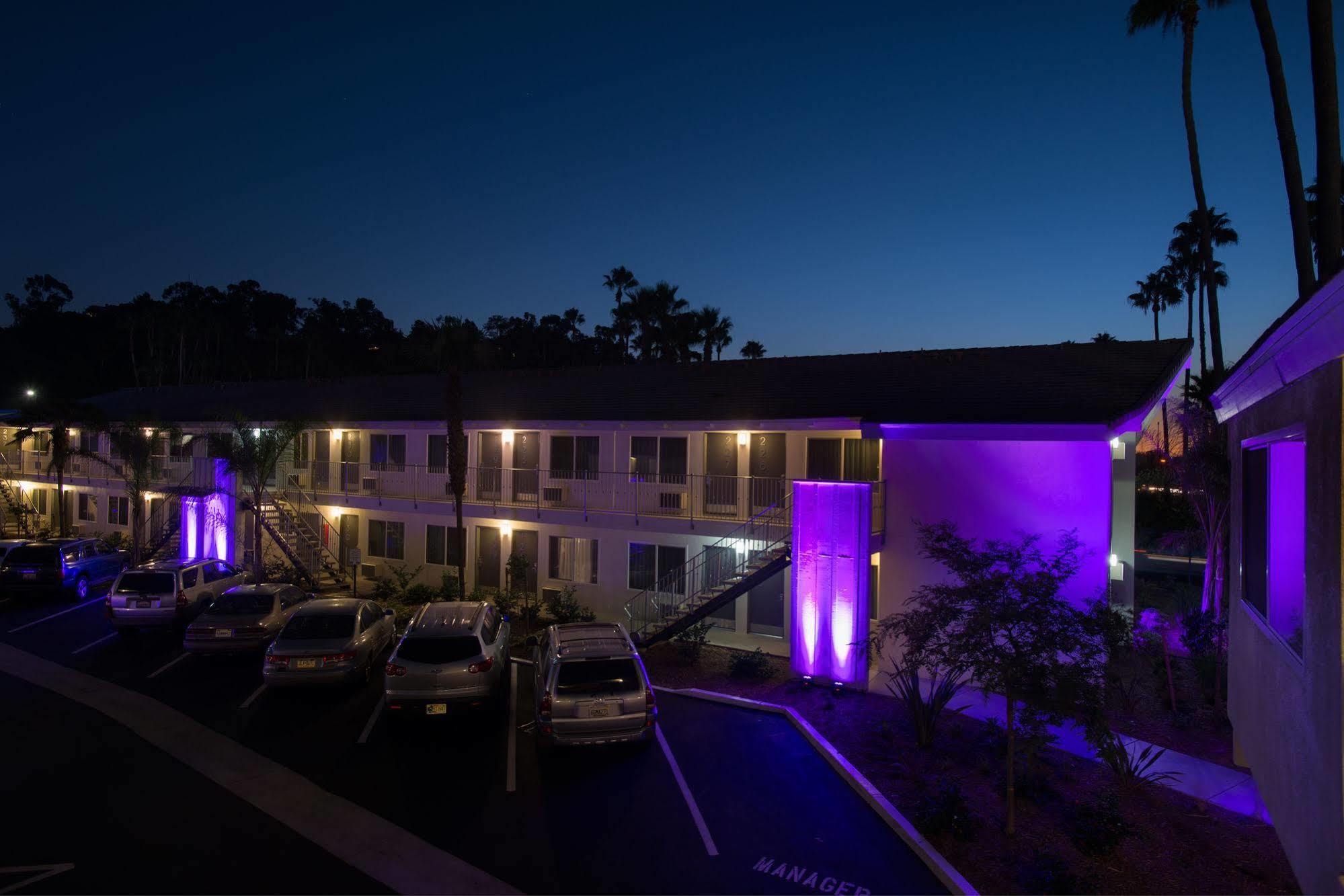 Hotel Iris - Mission Valley-san Diego Zoo-seaworld