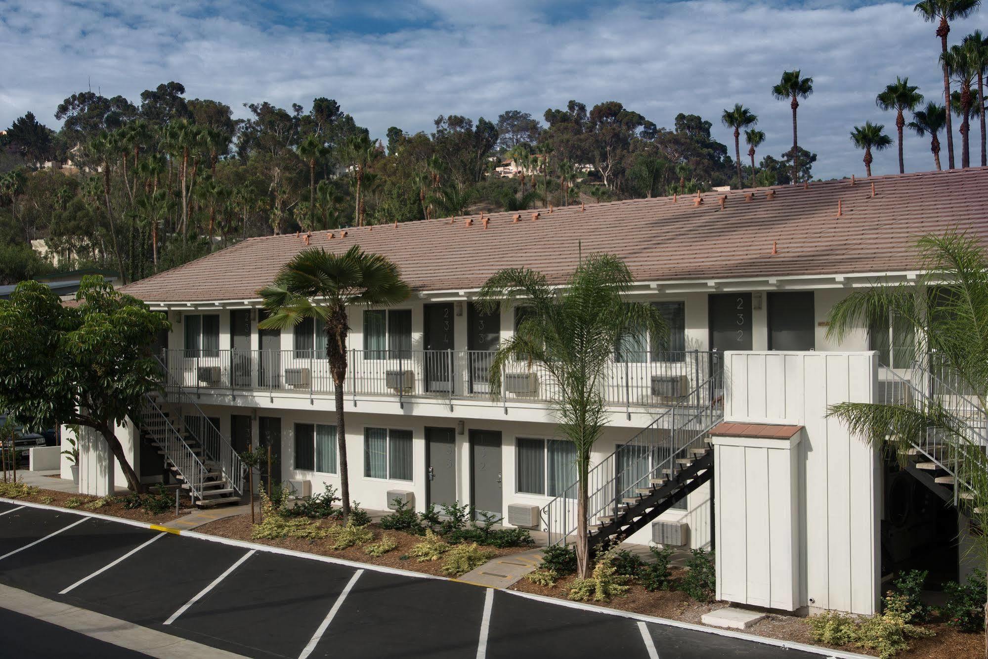 Hotel Iris - Mission Valley-san Diego Zoo-seaworld