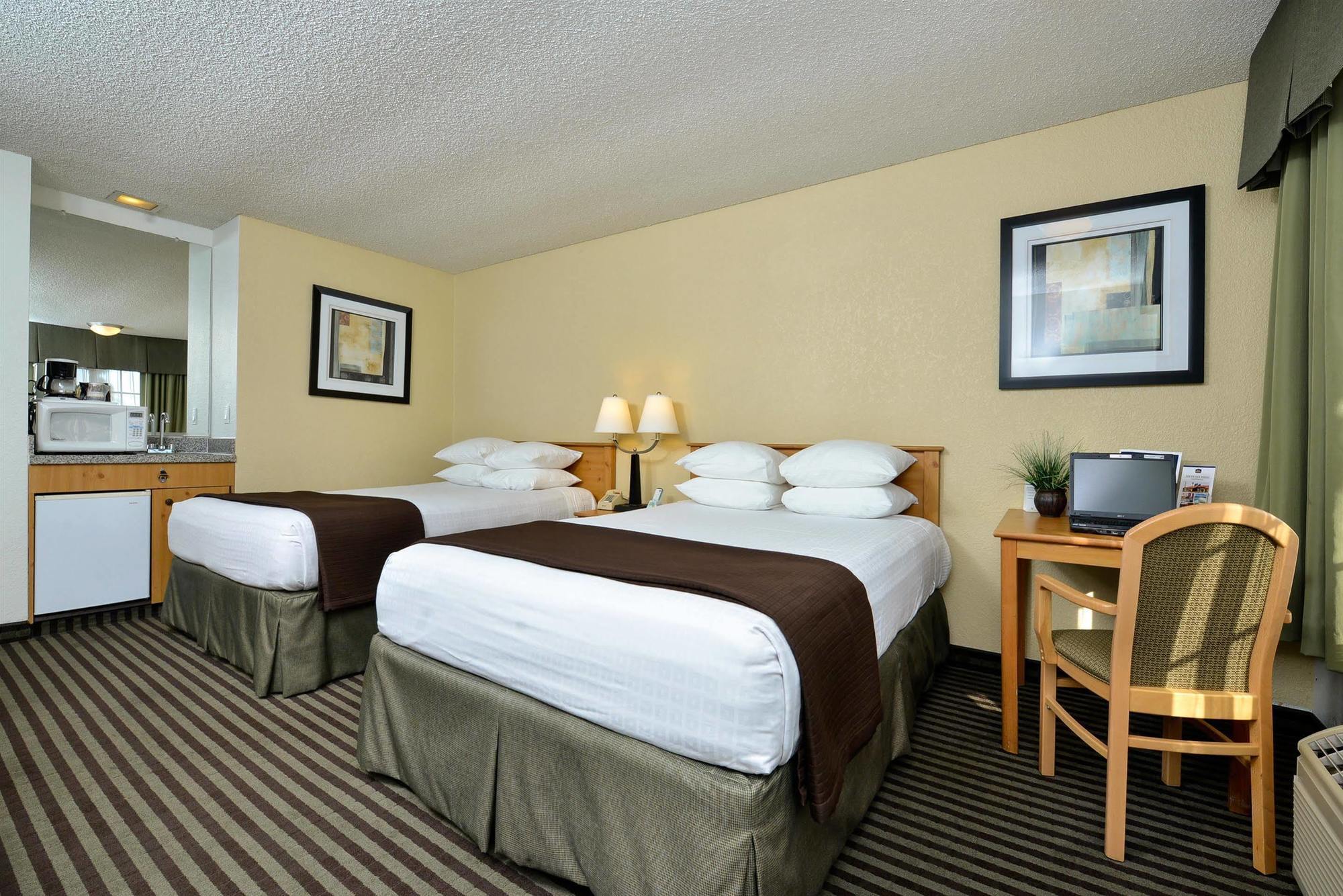 Western Americana Hotel San Diego