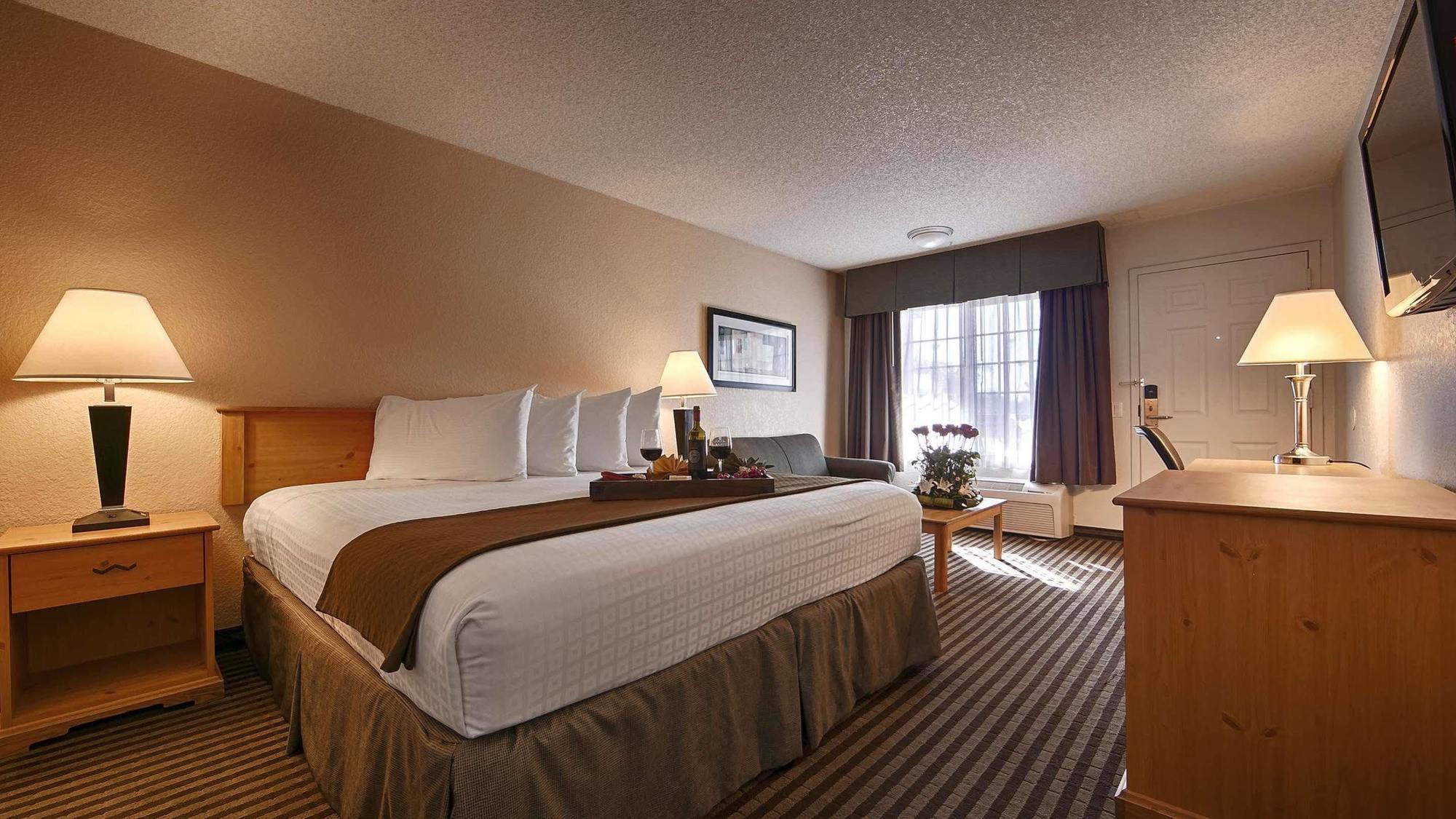 Western Americana Hotel San Diego