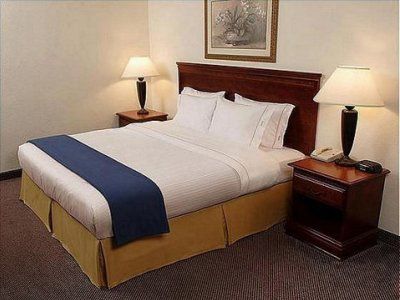 Hotel Express - Sea World Area By Ihg San Diego