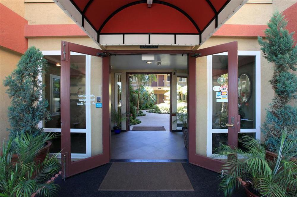 Quality Downtown North Hotel 2*