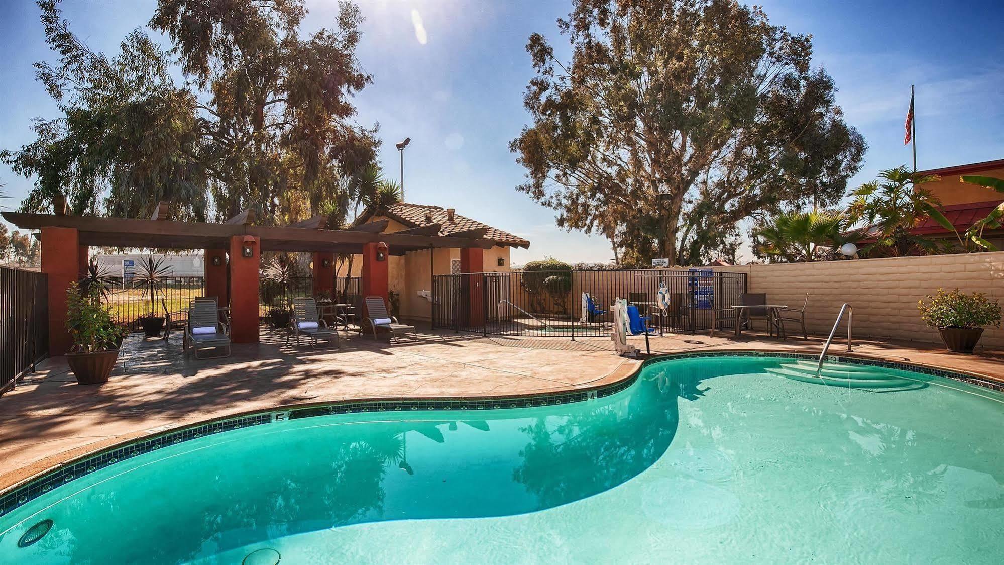 Western Americana Hotel San Diego