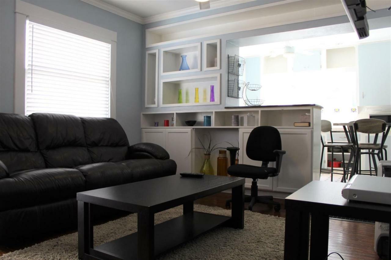 Comfortable 2 Bedroom 1 Bathroom House * San Diego