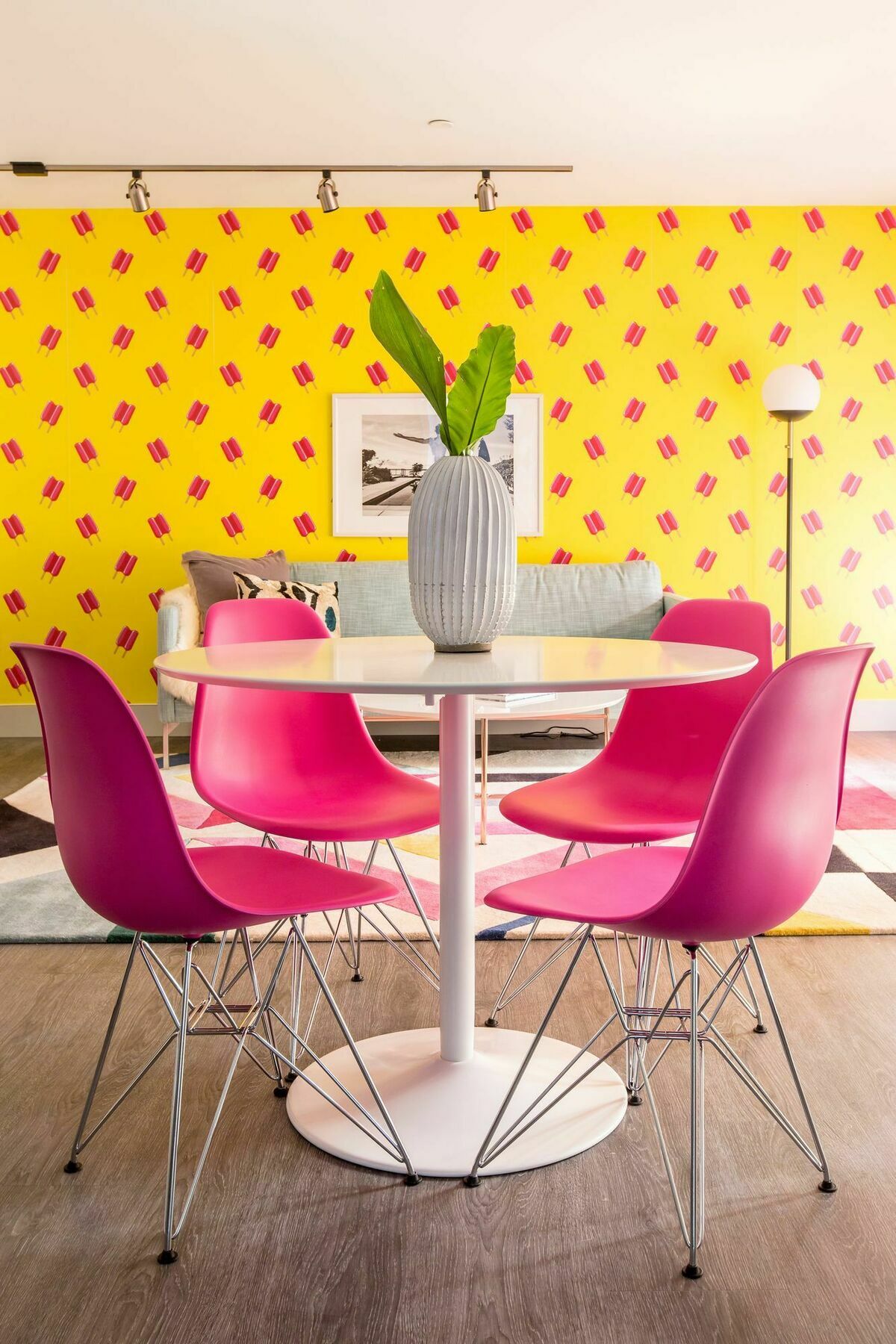 Colorful 2br In Hillcrest By Sonder