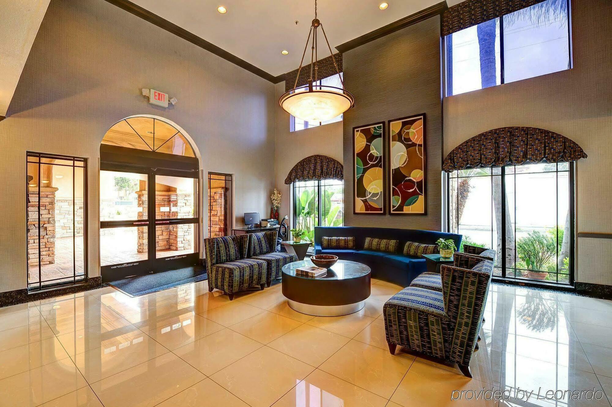 Hotel Express - Sea World Area By Ihg 2*