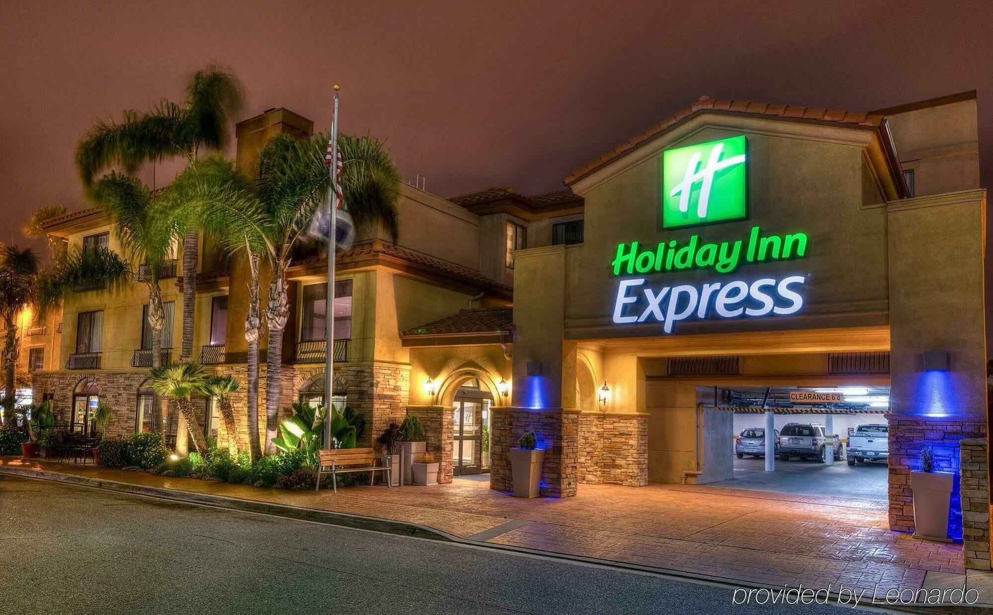 Express - Sea World Area By Ihg Hotel