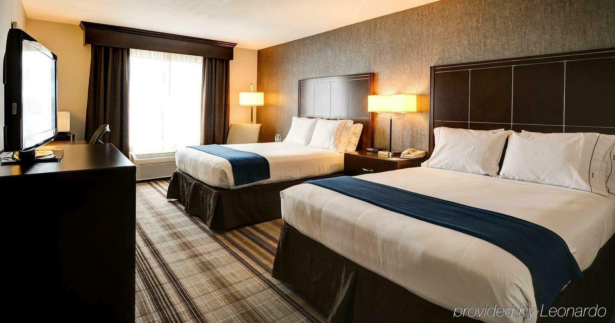 Hotel Express - Sea World Area By Ihg 2*